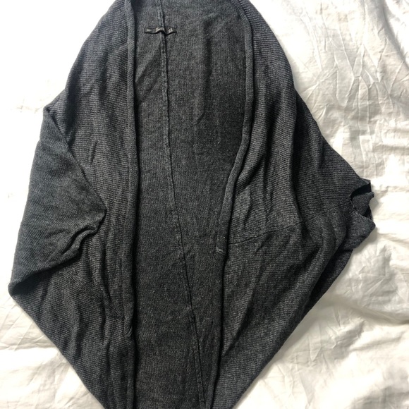 ZARA Knit Cardigan - Picture 3 of 6